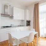 شقة La Maison Del Capestrano *
